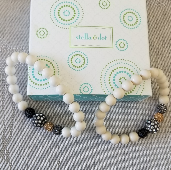 SOLD****Stella & Dot stretch bracelets (x2) - Picture 1 of 1
